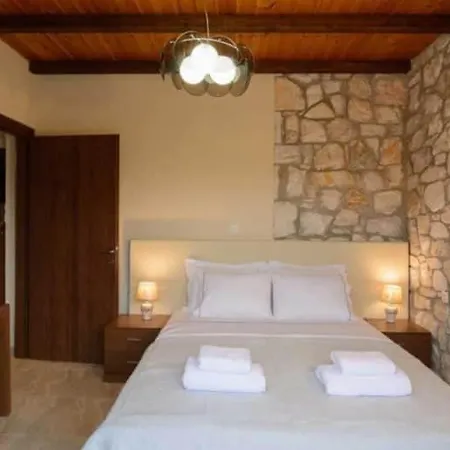 Nico E Marie & Maison, 70m To Beach, * Toroni