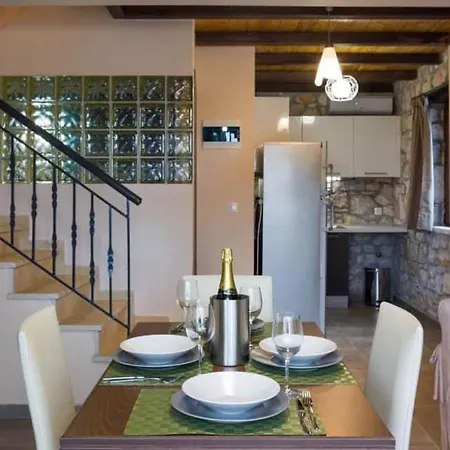 Nico E Marie & Maison, 70m To Beach, *