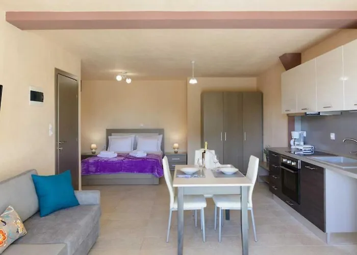Διαμέρισμα Nico E Marie & Maison, 70m To Beach, Τορώνη