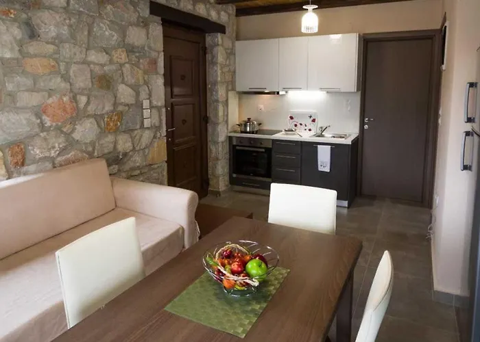 Nico E Marie & Maison, 70m To Beach, * Τορώνη