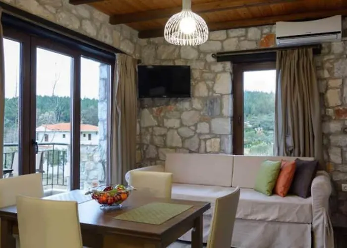 Nico E Marie & Maison, 70m To Beach, Τορώνη