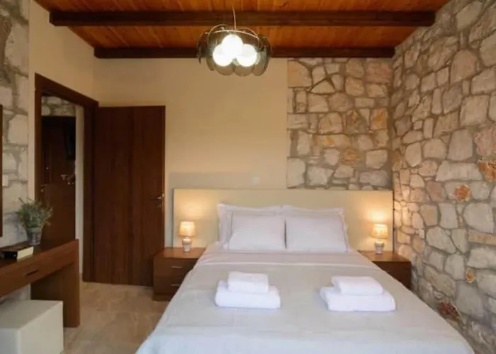 Nico E Marie & Maison, 70m To Beach, * Τορώνη