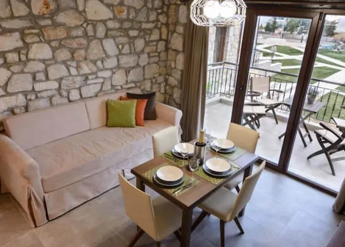 Nico E Marie & Maison, 70m To Beach, * Τορώνη