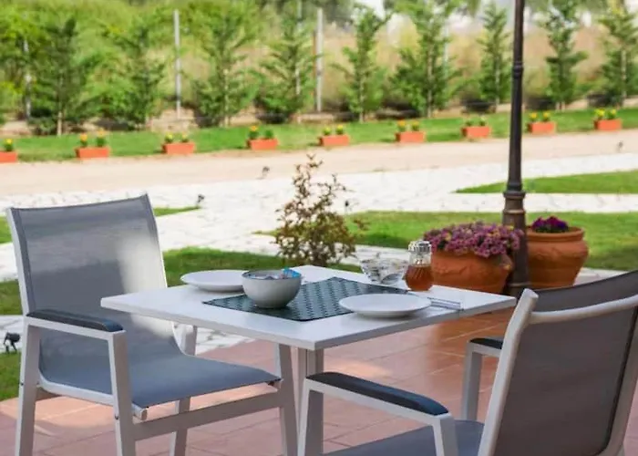 Nico E Marie & Maison, 70m To Beach, Διαμέρισμα Τορώνη